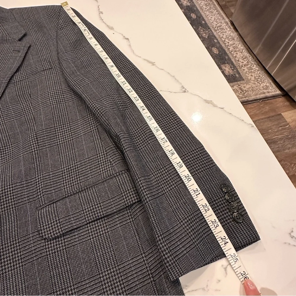 Lauren Ralph Lauren Mens Gray Plaid Wool Blazer Size 42R Sport Coat Jacket